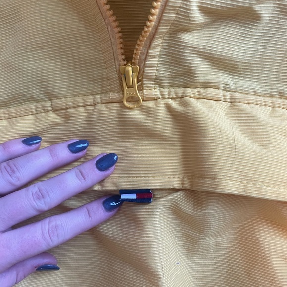 Vintage Tommy Hilfiger wind breaker - Picture 2 of 6